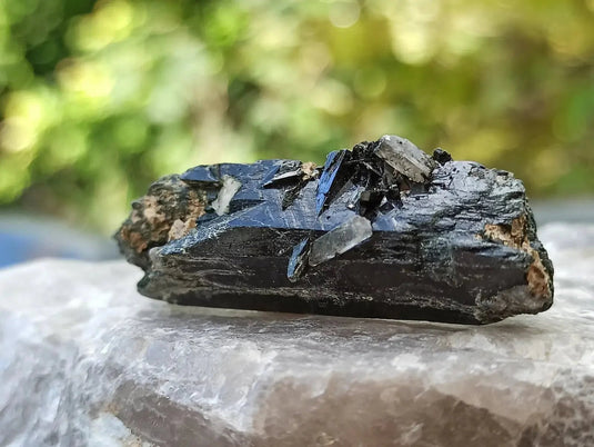 Ægyrine N12 des Etats-Unis - Pierre brute - Grade Prémium - Ægyrine pierre brute