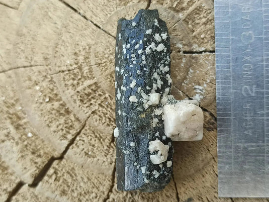 Ægyrine N13 des Etats-Unis - Pierre brute - Grade Prémium - Ægyrine pierre brute