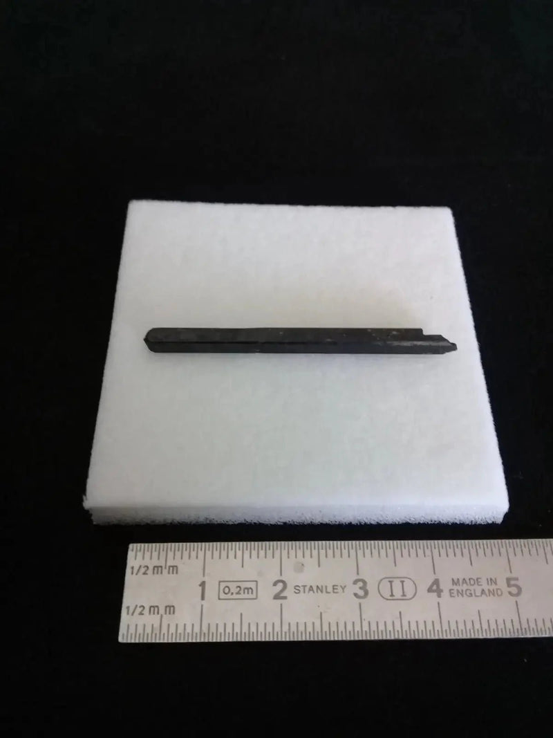 Chargez l'image dans la visionneuse de la galerie, Ægyrine N3 des Etats-Unis - Pierre brute - Grade Prémium - Ægyrine pierre brute
