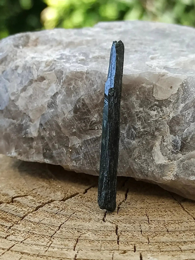 Load image into Gallery viewer, Ægyrine N4 des Etats-Unis - Pierre brute - Grade Prémium - Pierre brute
