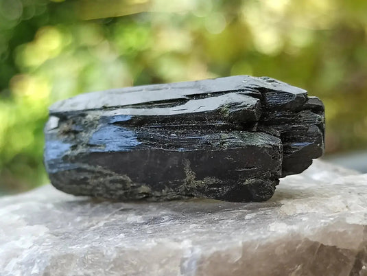 Ægyrine N9 des Etats-Unis - Pierre brute - Grade Prémium - Ægyrine pierre brute