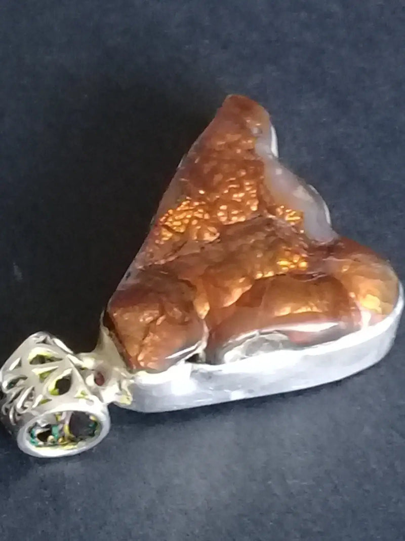 Chargez l&#39;image dans la visionneuse de la galerie, Agate de feu du Mexique (RARE) pendentif 51.45Cts Grade AAAA monté sur Argt925 (Fourni avec cordon) Agate de feu pendentif
