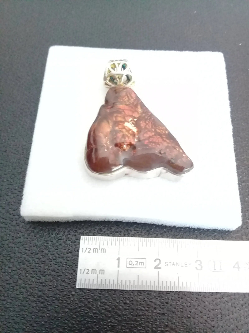 Load image into Gallery viewer, Agate de feu du Mexique (RARE) pendentif 51.45Cts Grade AAAA monté sur Argt925 (Fourni avec cordon) Agate de feu pendentif Dans la besace du p&#39;tit Poucet   
