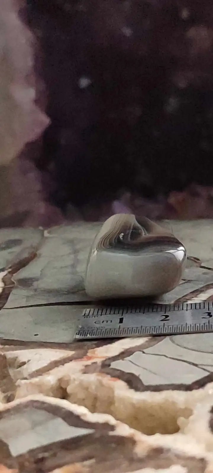 Chargez l&#39;image dans la visionneuse de la galerie, Agate du Botsawna Afrique pierre roulée Grade A++++ Agate du Botswana pierre roulée
