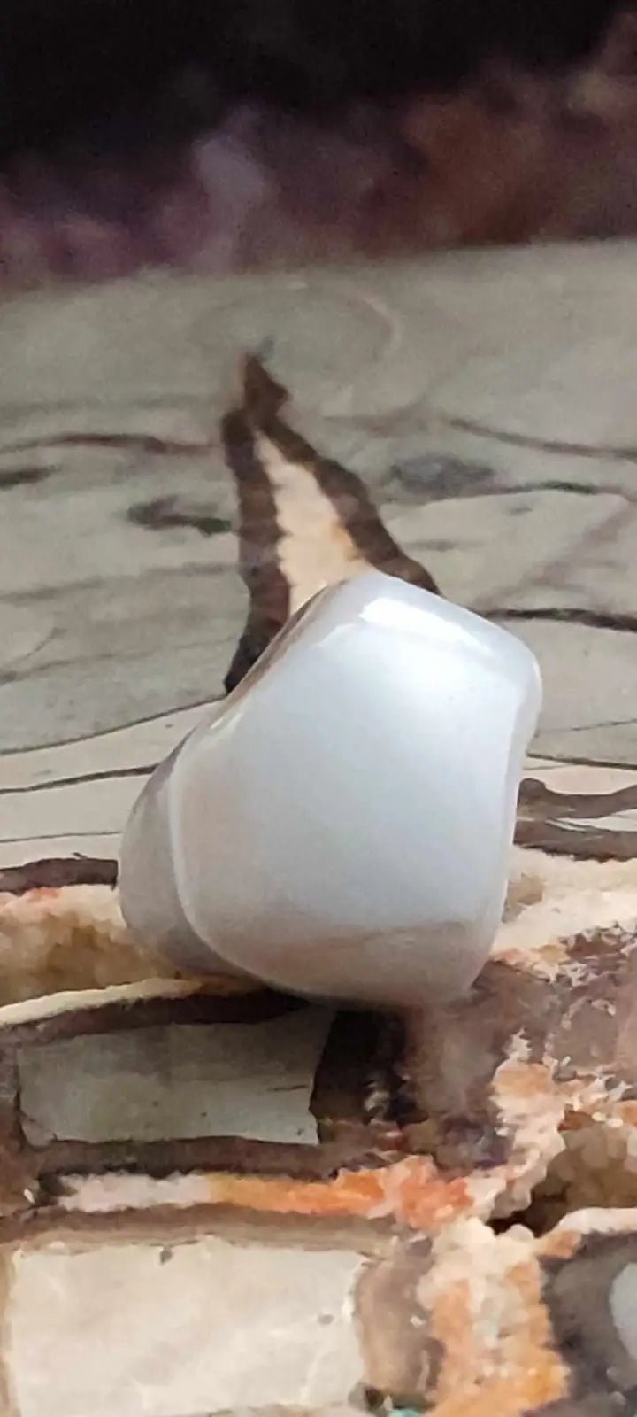 Chargez l&#39;image dans la visionneuse de la galerie, Agate du Botswana Afrique pierre roulée Grade A++++ Agate du Botswana pierre roulée
