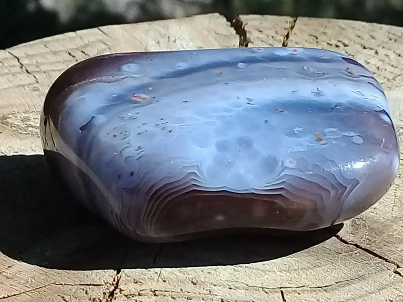 Chargez l&#39;image dans la visionneuse de la galerie, Agate du Botswana Afrique pierre roulée Grade A++++ Agate du Botswana pierre roulée
