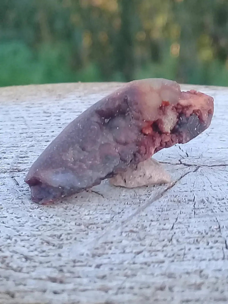 Load image into Gallery viewer, Agate flamme (RARE) pierre brute Grade A ++++ Agate de feu pierre brute
