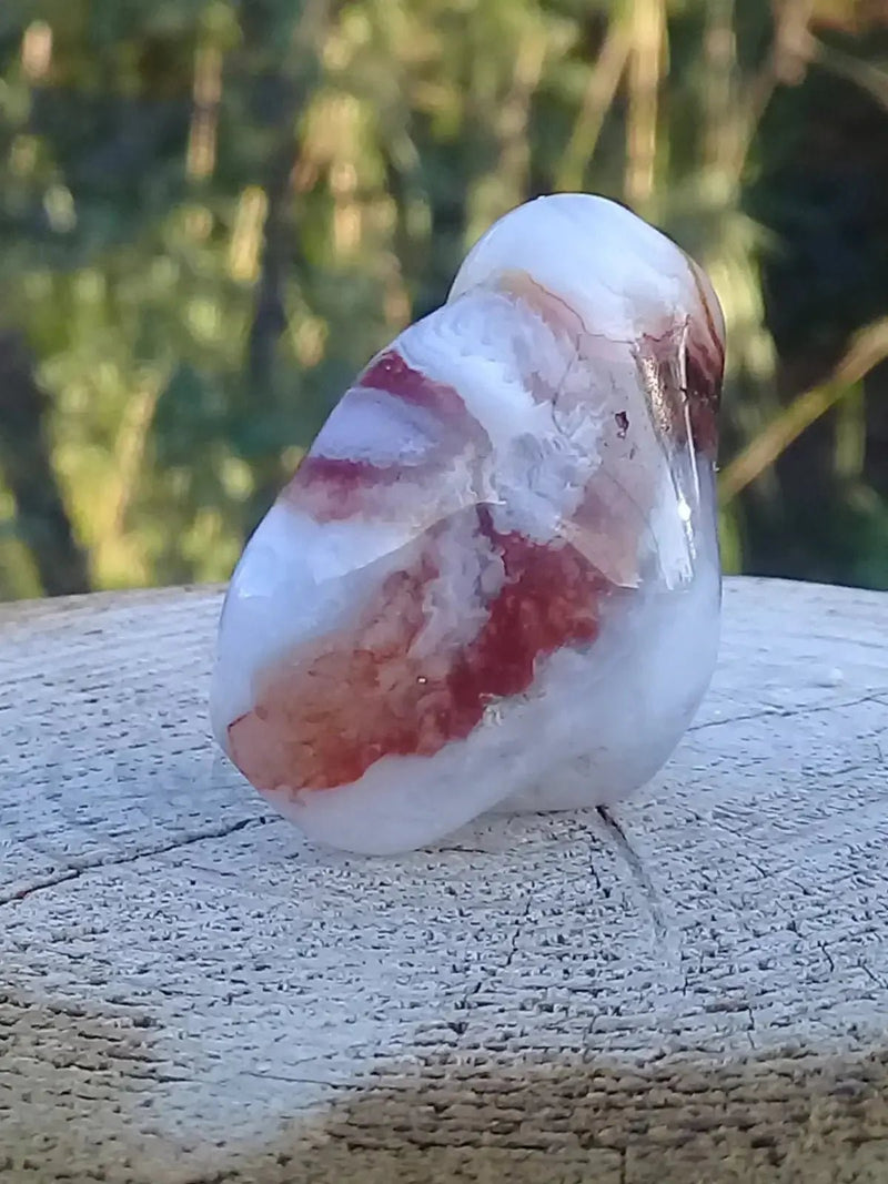 Load image into Gallery viewer, Agate flamme (RARE) pierre roulée Grade A ++++ Agate de feu pierre roulée
