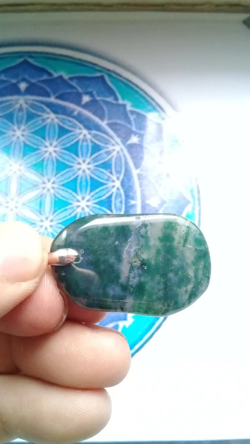 Load image into Gallery viewer, Agate mousse pendentif Grade A ++++ Agate mousse pendentif
