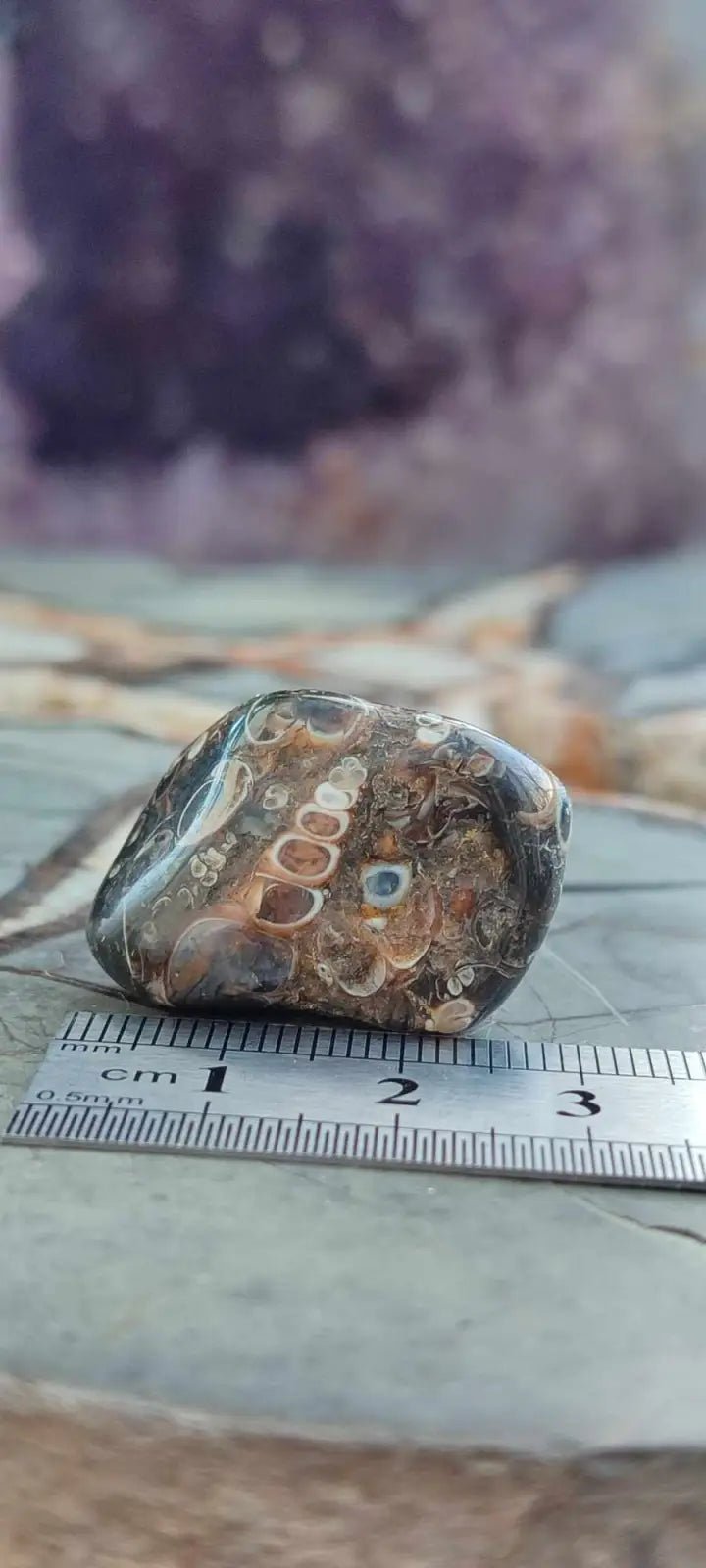 Chargez l&#39;image dans la visionneuse de la galerie, Agate Turitelle d’Urtuguay pierre roulée Grade A++++ Agate Turitelle pierre roulée
