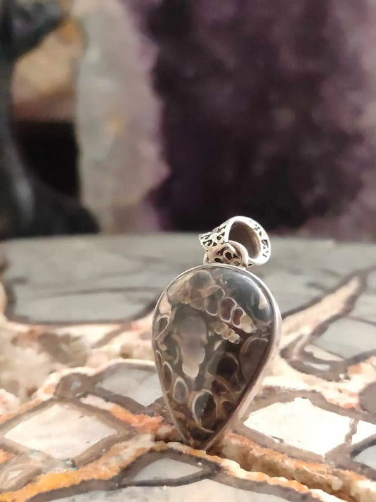 Agate Turitelle d’Uruguay pendentif monté sur argent 925 Grade A++++ Agate Turitelles fossile pendentif
