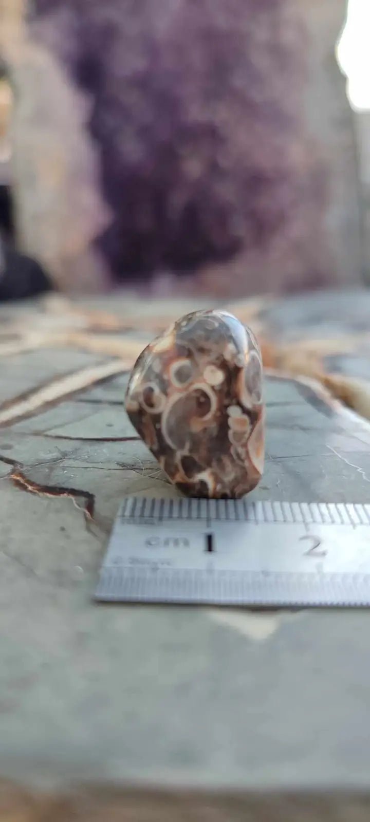 Chargez l&#39;image dans la visionneuse de la galerie, Agate Turitelle d’Uruguay pierre roulée Grade A++++ Agate Turitelle pierre roulée
