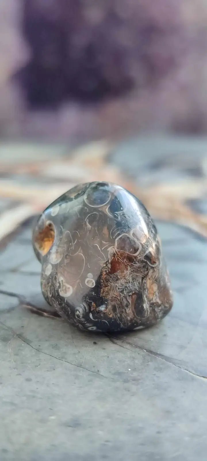 Chargez l&#39;image dans la visionneuse de la galerie, Agate Turitelle d’Uruguay pierre roulée Grade A++++ Agate Turitelle pierre roulée
