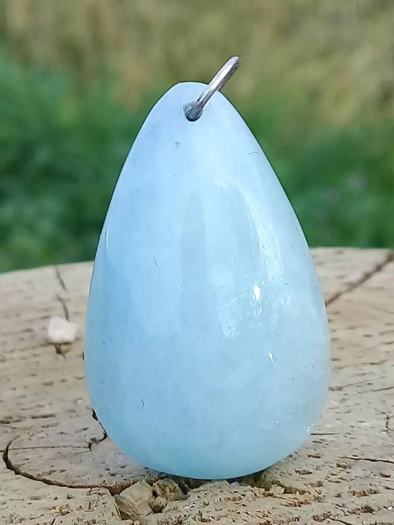 Load image into Gallery viewer, Aigue marine pendentif Grade A ++++(Fourni avec cordon) Aigue-Marine pendentif
