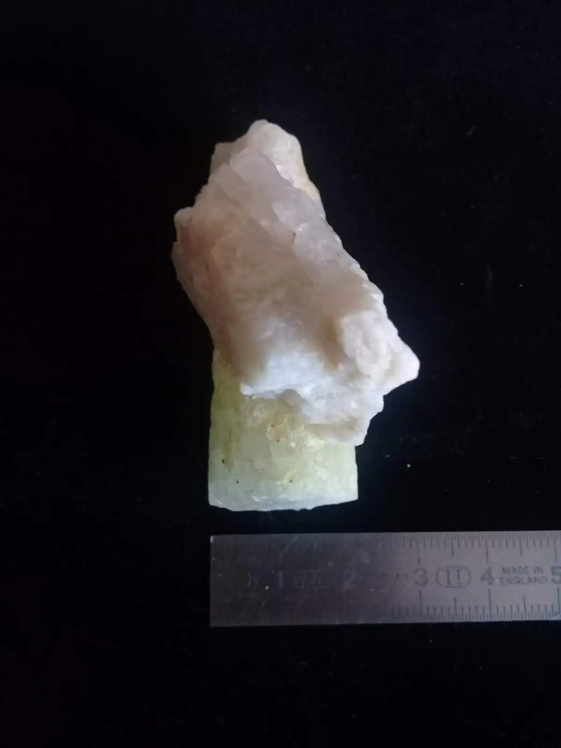 Load image into Gallery viewer, Aigue marine pierre brute Grade A ++++ Aigue-Marine pierre brute
