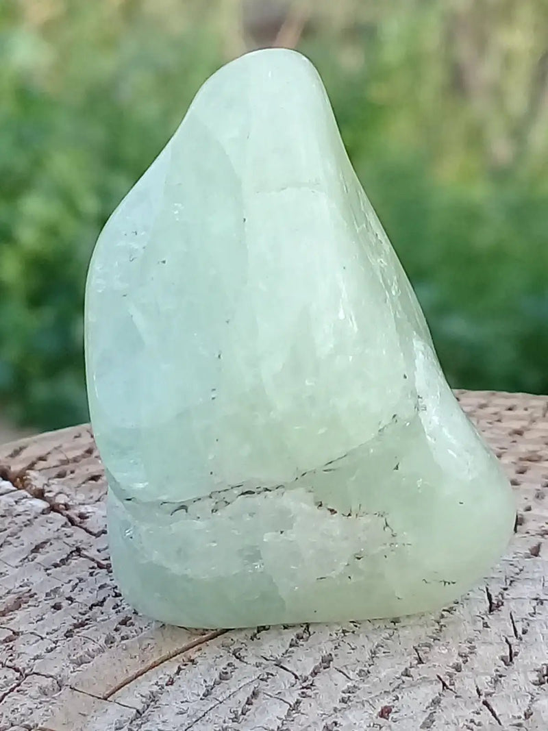 Load image into Gallery viewer, Aigue marine pierre roulée Grade A ++++ Aigue-Marine pierre roulée
