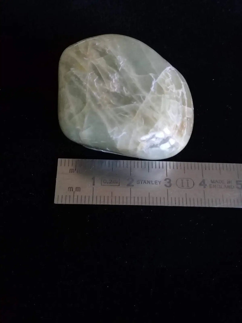 Load image into Gallery viewer, Aigue marine pierre roulée Grade A ++++ Aigue marine pierre roulée
