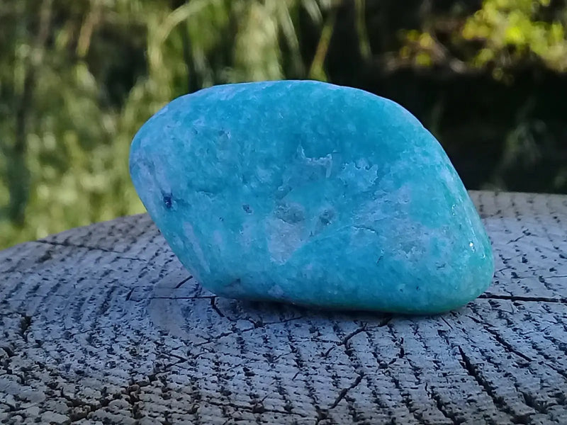 Chargez l'image dans la visionneuse de la galerie, Amazonite du Brésil pierre roulée Grade A++++ Amazonite du Brésil pierre roulée
