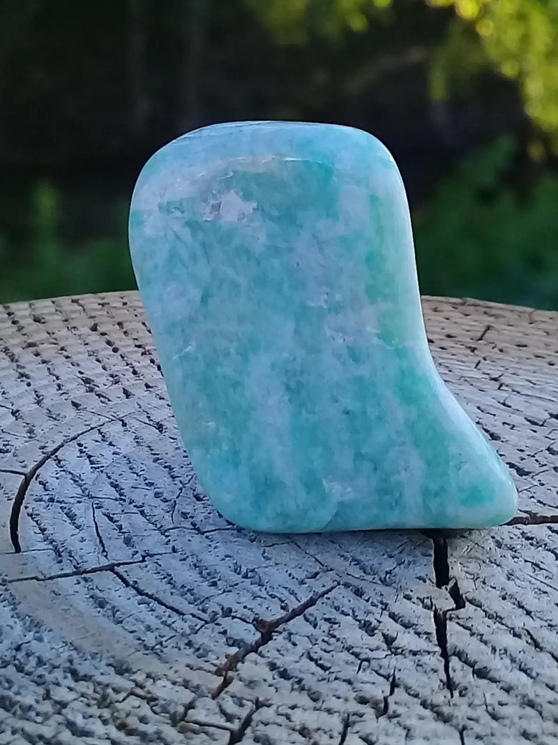 Chargez l'image dans la visionneuse de la galerie, Amazonite du Brésil pierre roulée Grade A++++ Amazonite du Brésil pierre roulée
