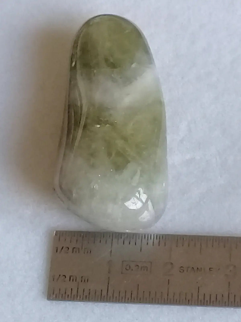 Load image into Gallery viewer, Amegreen ou Prasiolite Améthyste pierre roulée Grade A ++++ Amegreen ou Prasiolite Améthyste
