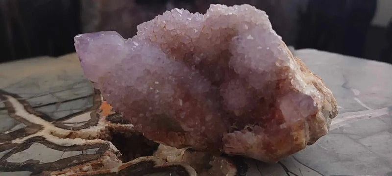 Load image into Gallery viewer, Améthyste cactus/ Améthyste esprit d’Afrique du sud - Grade Premium Améthyste cactus du Brésil
