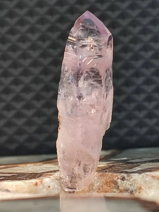 Améthyste de Véra Cruz Mexique - Pointe brute naturelle - Grade Premium Améthyste de Véra Cruz Mexique