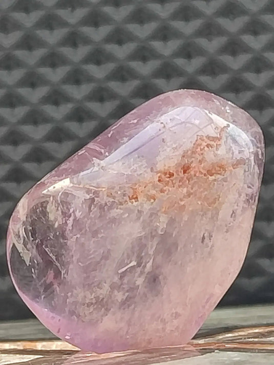 Améthyste du Brésil - Pierre roulée Taille Moyenne - Grade Prémium Améthyste du Brésil pierre roulée