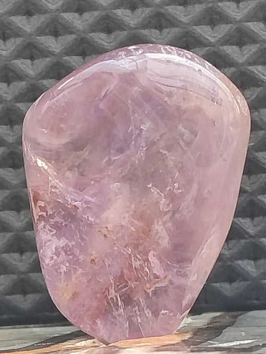 Améthyste du Brésil - Pierre roulée Taille Moyenne - Grade Prémium Améthyste du Brésil pierre roulée