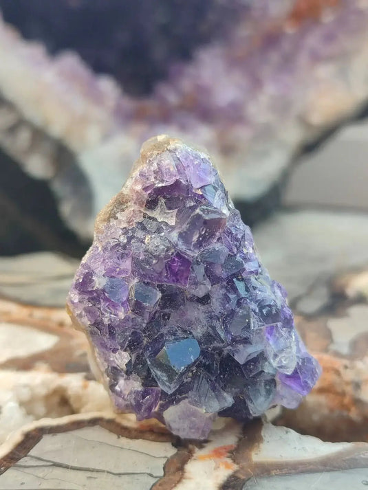 Améthyste d’Uruguay Authentique - Morceau de Druse - Grade Prémium Améthyste d’Uruguay druse