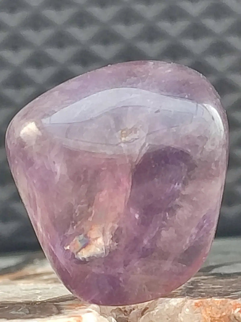 Load image into Gallery viewer, Amétrine de Bolivie - Pierre roulée (Taille Petite à Moyenne) - Grade Prémium Amétrine pierre roulée
