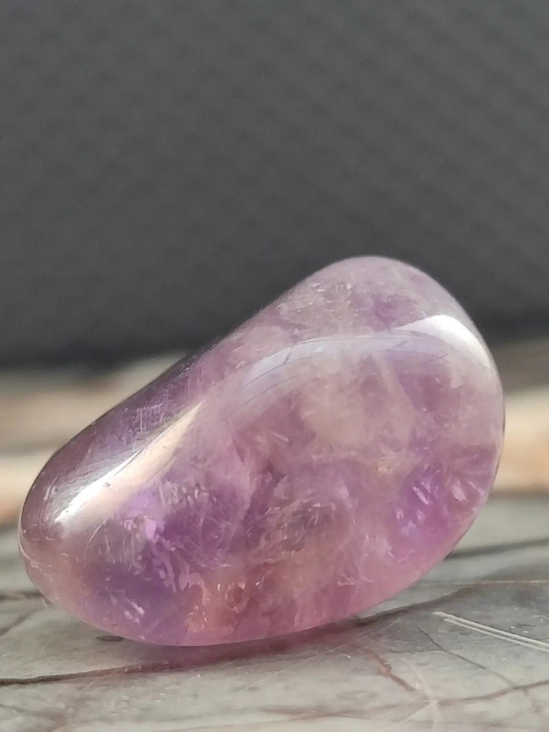 Load image into Gallery viewer, Amétrine de Bolivie - Pierre roulée (Taille Petite à Moyenne) - Grade Prémium Amétrine pierre roulée
