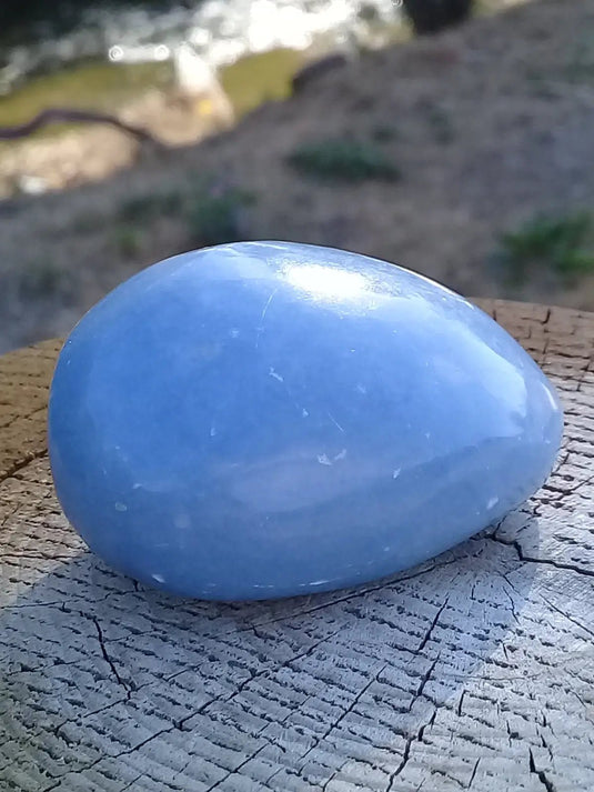 Angélite galet 5,5 X 4 X 3cm Grade A ++++ Angélite galet