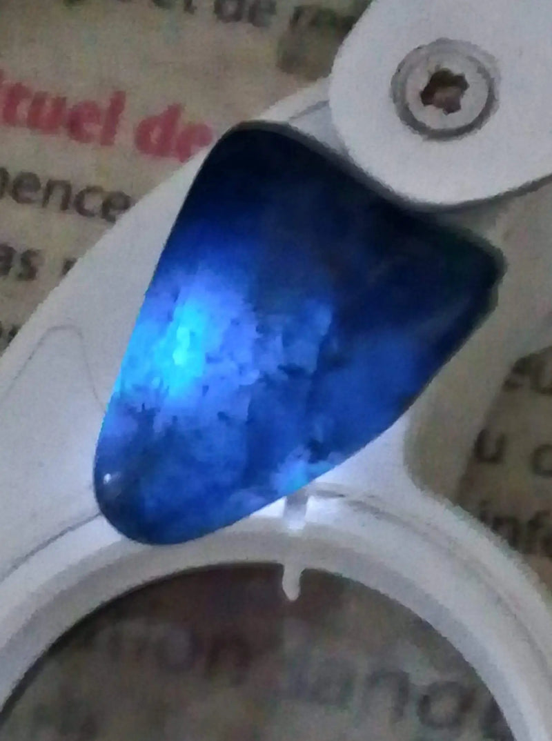 Chargez l&#39;image dans la visionneuse de la galerie, Apatite bleue cristallisée Grade A ++++ pierre roulée Apatite bleue cristallisée pierre roulée Dans la besace du p&#39;tit Poucet...   
