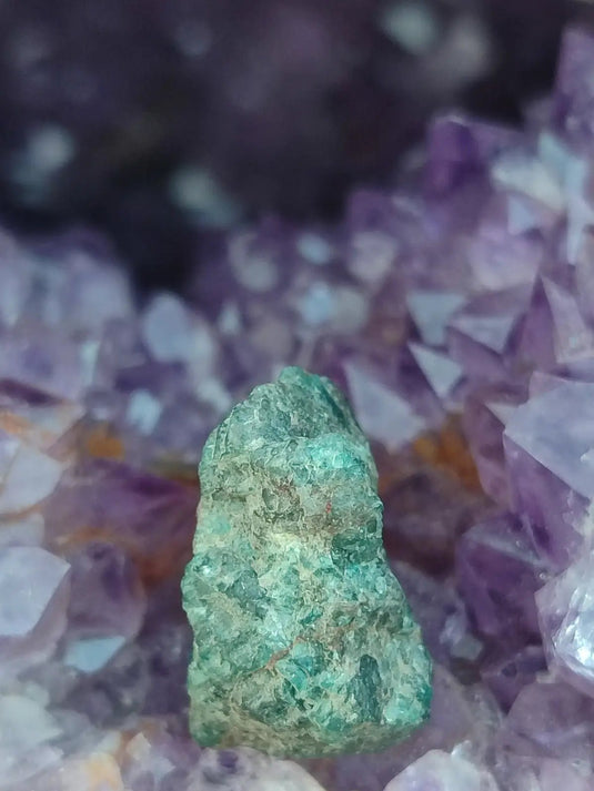 Apatite bleue du Brésil - Pierre brute (Taille Petite à Moyenne) - Grade Prémium Apatite bleue pierre brute