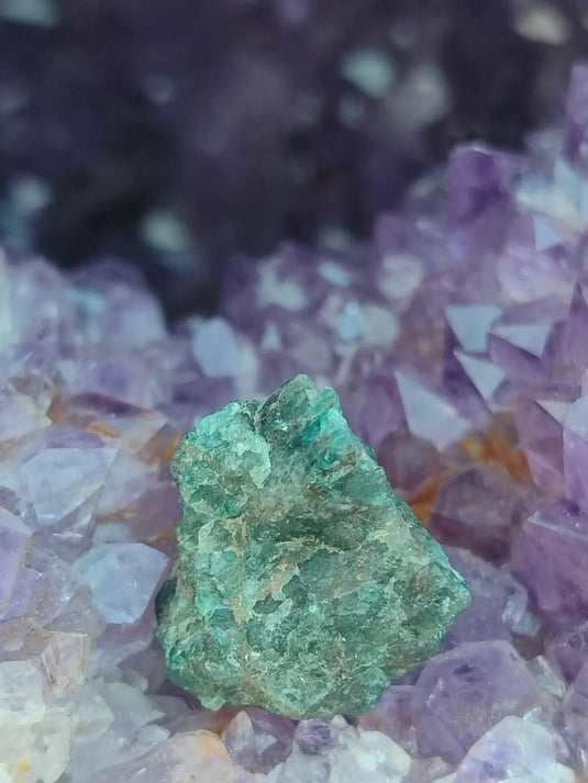 Apatite bleue du Brésil - Pierre brute (Taille Petite à Moyenne) - Grade Prémium Apatite bleue pierre brute