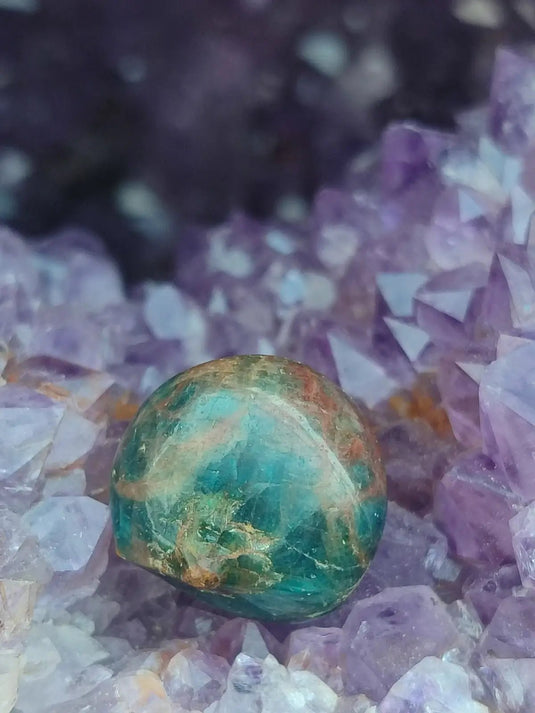 Apatite bleue du Brésil - Pierre roulée (Taille Petite à Moyenne) - Grade Prémium Apatite bleue pierre roulée