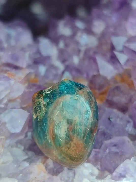 Apatite bleue du Brésil - Pierre roulée (Taille Petite à Moyenne) - Grade Prémium Apatite bleue pierre roulée
