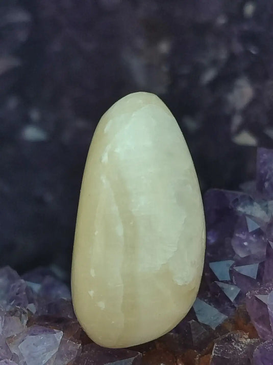 Aragonite blanche de la province d’Almería - Pierre roulée -Grade Prémium Aragonite blanche pierre roulée