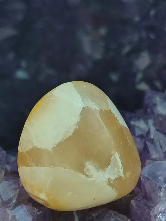 Aragonite blanche de la province d’Almería - Pierre roulée -Grade Prémium Aragonite blanche pierre roulée