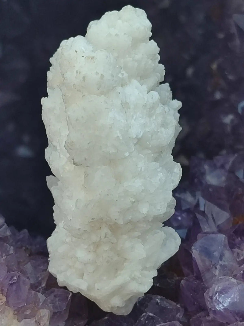 Load image into Gallery viewer, Aragonite blanche ’Flos Ferri’ Picos de Europa Murcie - Pierre brute - Grade Prémium Aragonite blanche pierre roulée
