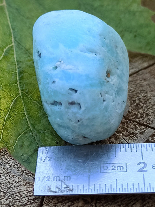 Aragonite Bleue pierre roulée aspect brute Grade A++++ Aragonite Bleue pierre roulée aspect brute Dans la besace du p'tit Poucet   
