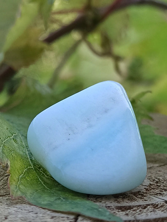Aragonite Bleue pierre roulée Grade A ++++ Aragonite Bleue pierre roulée Dans la besace du p'tit Poucet   