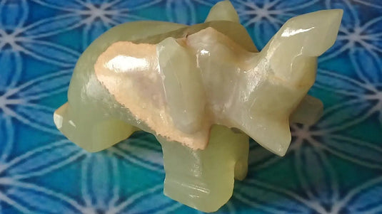 Aragonite Grade A ++++ statuette éléphant Aragonite statuette éléphant