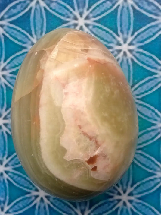 Aragonite Œuf minéral Grade A ++++ 6,7 X 4,5cm Onyx verte Œuf minéral 6,7 X 4,5cm