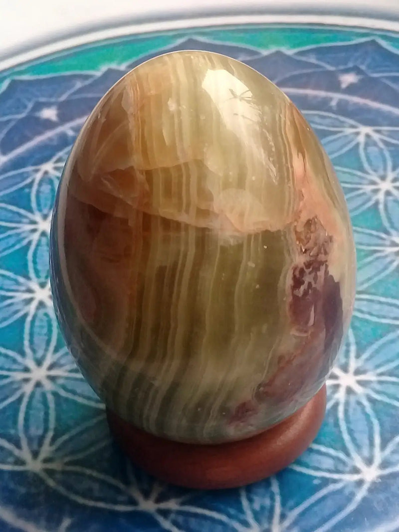 Load image into Gallery viewer, Aragonite Œuf minéral Grade A ++++ 6,7 X 4,5cm Onyx verte Œuf minéral 6,7 X 4,5cm
