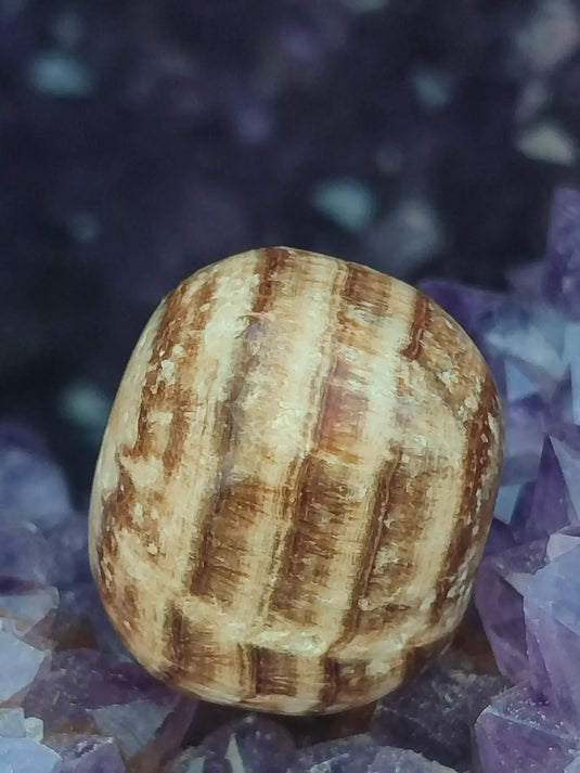 Aragonite rubanée de la région de Tazouta Maroc - Pierre roulée - Grade Prémium Aragonite rubanée pierre roulée