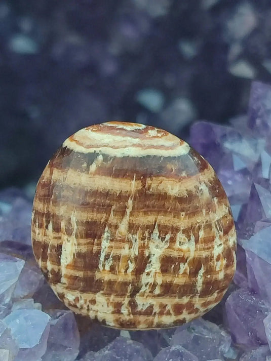 Aragonite rubanée de la région de Tazouta Maroc - Pierre roulée - Grade Prémium Aragonite rubanée pierre roulée