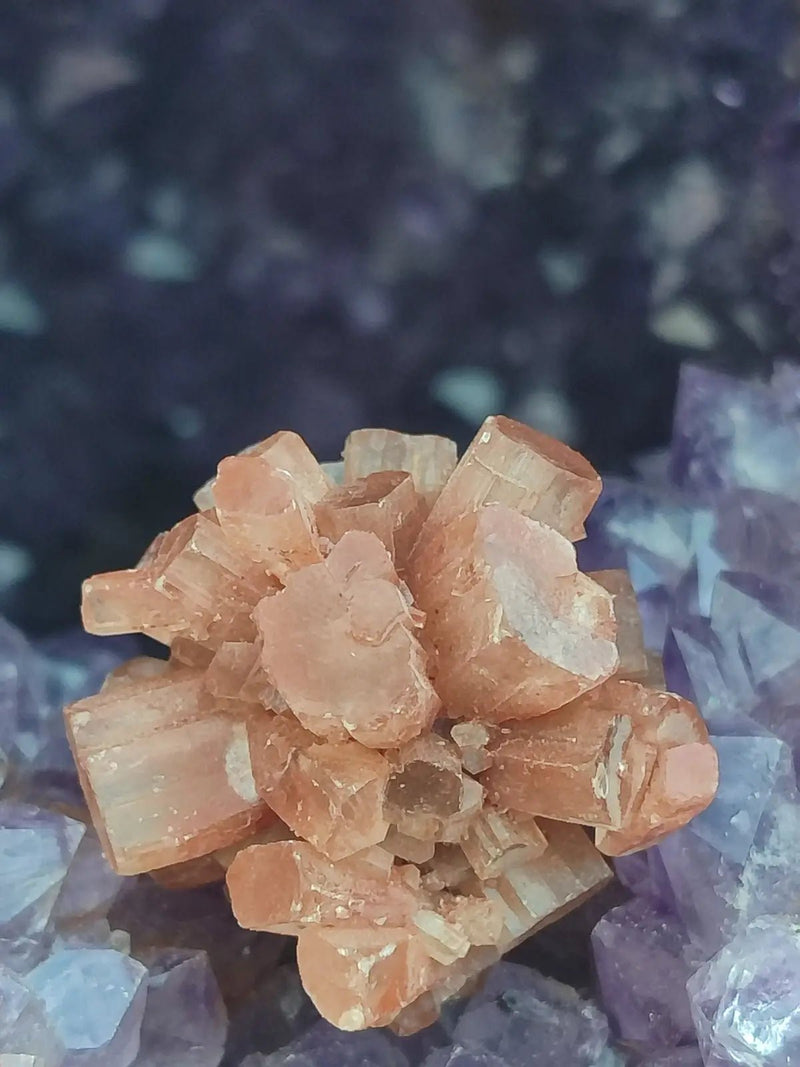 Load image into Gallery viewer, Aragonite Spoutnik de Minglanilla (Espagne) - Pierre brute - Grade Prémium Aragonite Spoutnik pierre brute
