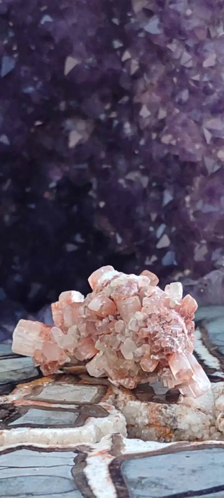 Load image into Gallery viewer, Aragonite Spoutnik de Minglanilla (Espagne) - Pierre brute - Grade Prémium Aragonite Spoutnik pierre brute
