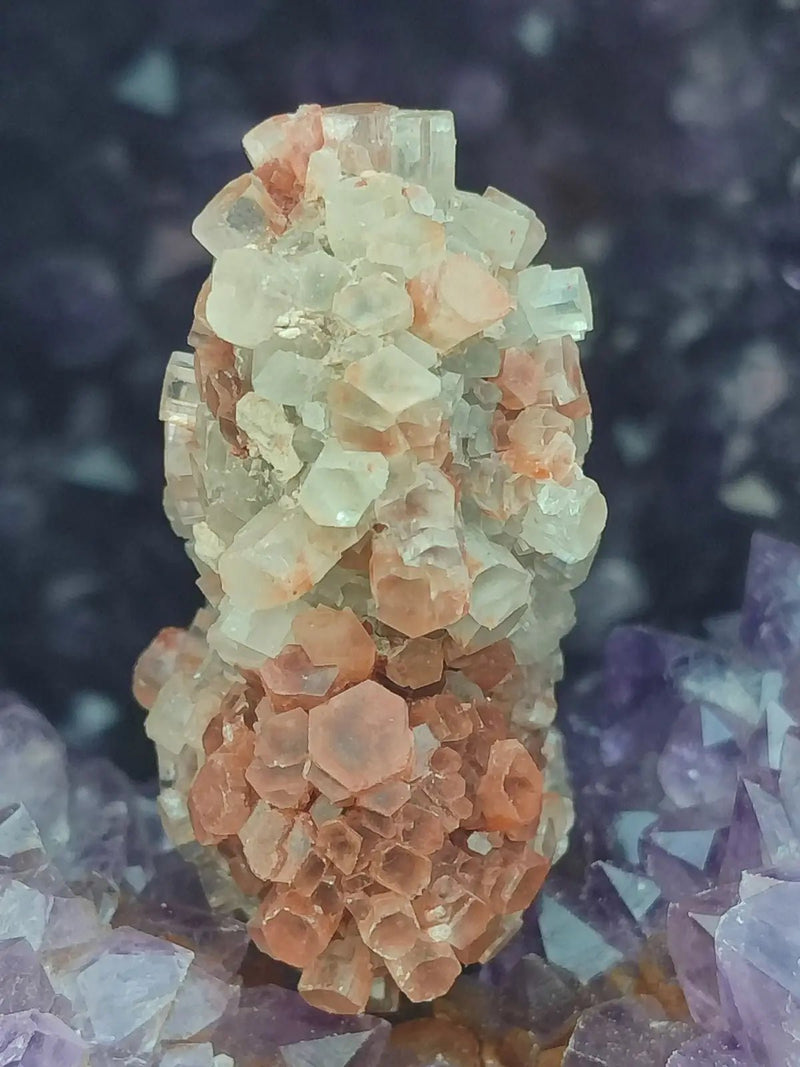 Chargez l&#39;image dans la visionneuse de la galerie, Aragonite Spoutnik de Minglanilla (Espagne) - Pierre brute - Grade Prémium Aragonite Spoutnik pierre brute
